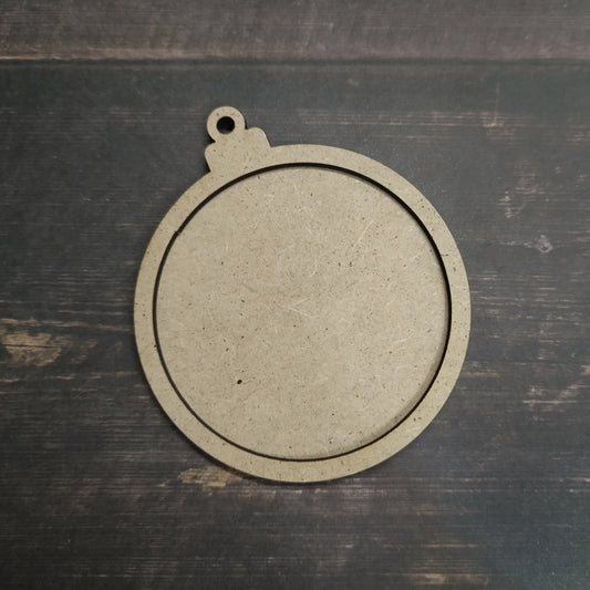 Bola de madera con embellecedor (1)